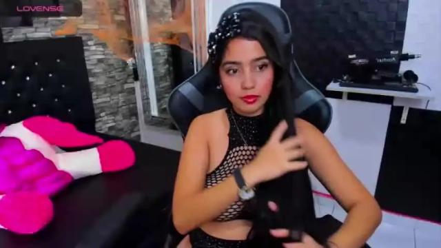 Image 8 of alyson_dayana Stream on Chaturbate on 20 months ago