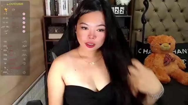 Image 3 of alyssa_filipina03 Stream on Chaturbate on 18 months ago