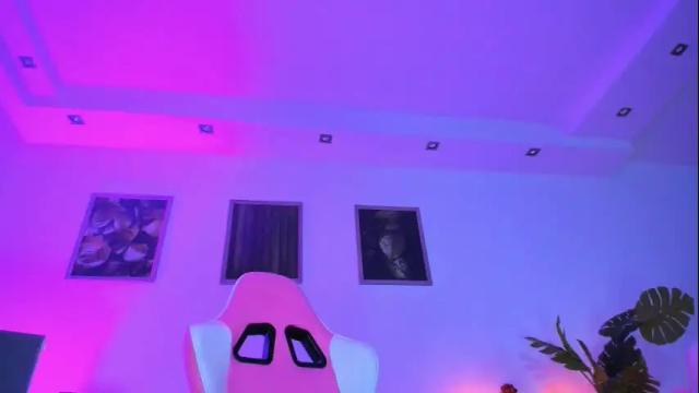 Image 8 of alyssa_smitt Stream on Chaturbate on 4 days ago