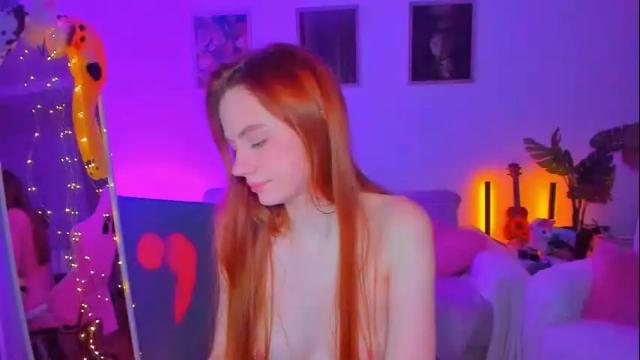 Image 2 of alyssa_smitt Stream on Chaturbate on 1 month ago