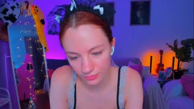 Image 8 of alyssa_smitt Stream on Chaturbate on 12 days ago