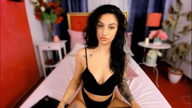 Image 6 of alyssaanne Stream on Chaturbate on 2 months ago