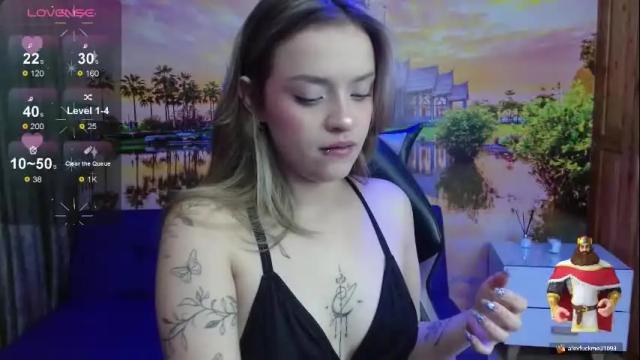 Image 10 of alyy_cute Stream on Chaturbate on 1 month ago