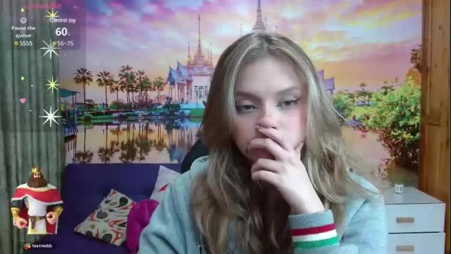 Image 8 of alyy_cute Stream on Chaturbate on 1 month ago
