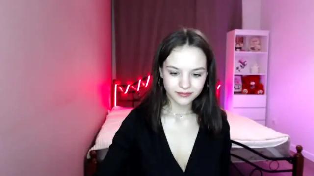 Image 11 of am_shy Stream on Chaturbate on 16 months ago
