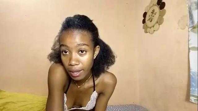 Image 2 of amah17 Stream on Chaturbate on 20 days ago