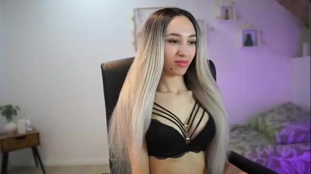 Image 10 of amai__liu Stream on Chaturbate on 1 month ago