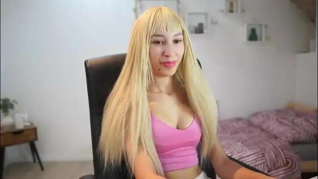 Image 4 of amai__liu Stream on Chaturbate on 1 month ago