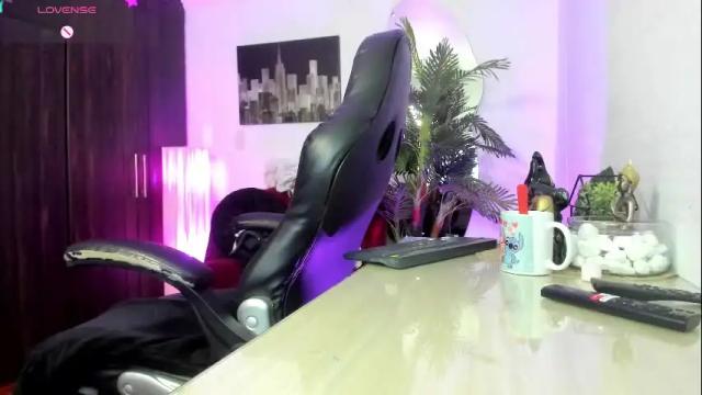 Image 12 of amaia_bushida Stream on Chaturbate on 1 month ago
