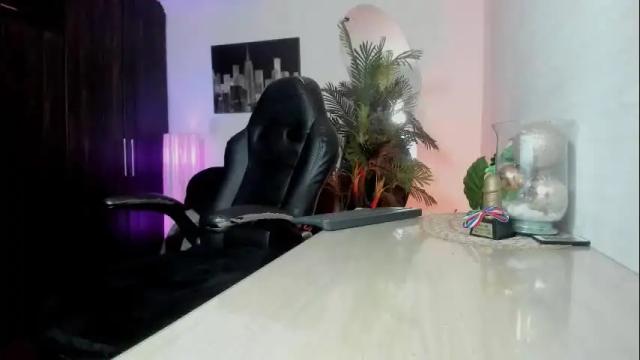 Image 3 of amaia_bushida Stream on Chaturbate on 19 days ago