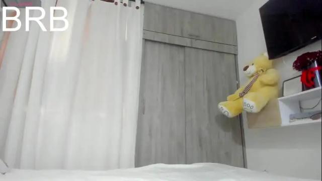 Image 8 of amaia_mendoza Stream on Chaturbate on 4 months ago