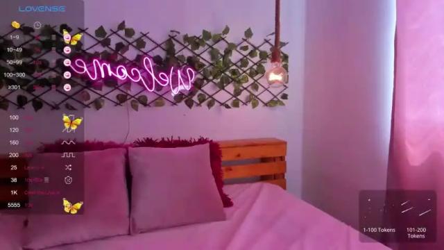 Image 4 of amaia_valens64 Stream on Chaturbate on 15 months ago