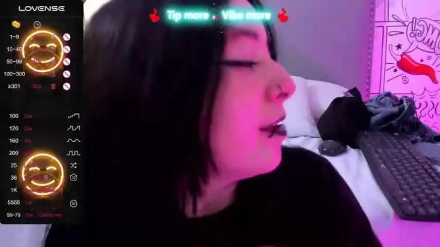 Image 12 of amaii_kotta_ Stream on Chaturbate on 22 months ago