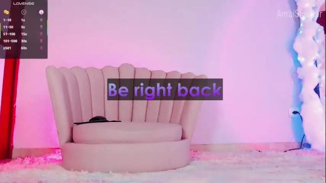 Image 2 of amaisinclair Stream on Chaturbate on 2 months ago