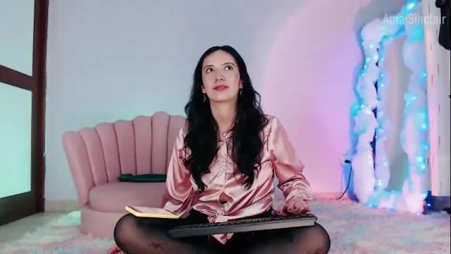 Image 2 of amaisinclair Stream on Chaturbate on 1 month ago