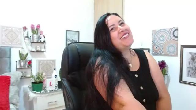 Image 11 of amalia_brunette Stream on Chaturbate on 13 months ago