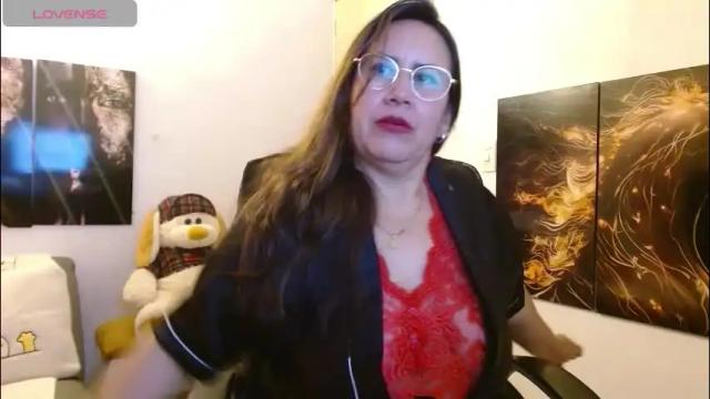 Image 6 of amalia_brunette Stream on Chaturbate on 4 days ago
