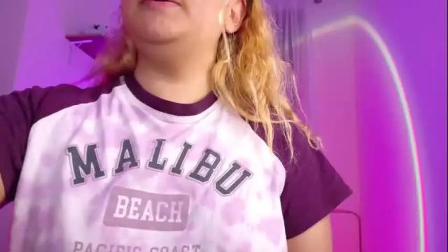 Image 10 of amalia_rosse_ Stream on Chaturbate on 4 days ago