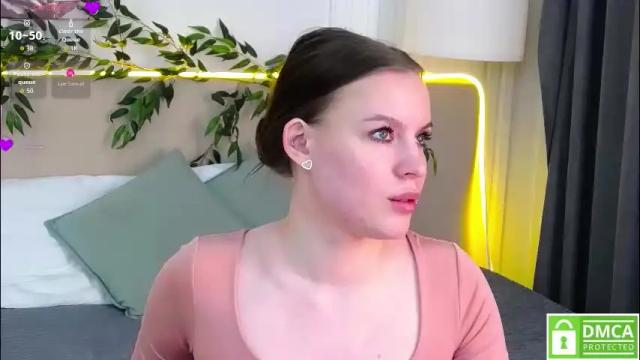 Image 11 of amaliabell Stream on Chaturbate on 2 months ago