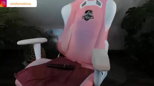 Image 10 of amaliamarkova_ Stream on Chaturbate on 18 months ago