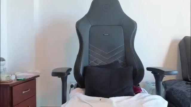 Thumbnail 2, amaliamarkova_'s Stream at Chaturbate, 19 days ago