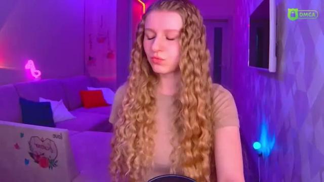 Thumbnail 2, amaliaqueen999's Stream at Chaturbate, 14 months ago