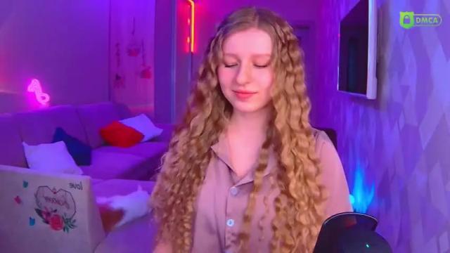 Image 12 of amaliaqueen999 Stream on Chaturbate on 14 months ago
