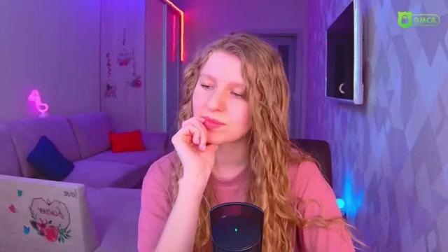 Image 10 of amaliaqueen999 Stream on Chaturbate on 12 months ago
