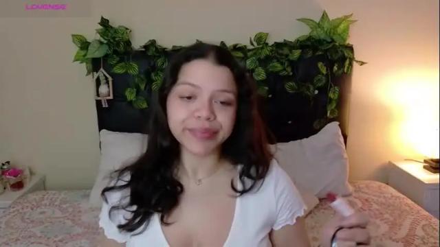 Image 2 of amand1_sweet Stream on Chaturbate on 1 month ago