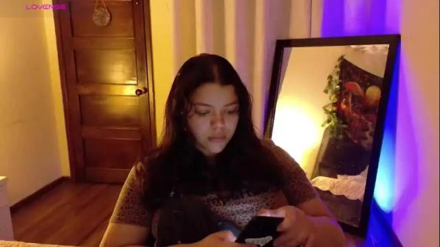 Image 2 of amand1_sweet Stream on Chaturbate on 29 days ago