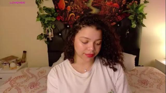 Image 10 of amand1_sweet Stream on Chaturbate on 7 days ago