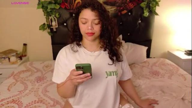 Image 11 of amand1_sweet Stream on Chaturbate on 7 days ago