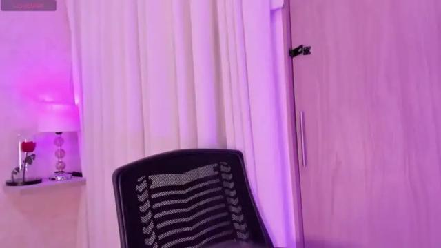 Image 3 of amanda_26 Stream on Chaturbate on 13 months ago