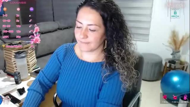 Image 2 of amanda_bella1 Stream on Chaturbate on 2 months ago