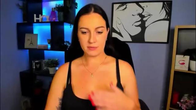 Image 4 of amanda_burn Stream on Chaturbate on 4 months ago