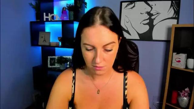 Image 11 of amanda_burn Stream on Chaturbate on 2 months ago