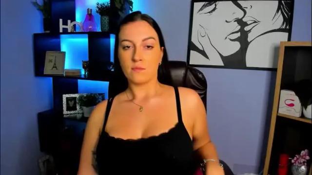 Image 7 of amanda_burn Stream on Chaturbate on 2 months ago