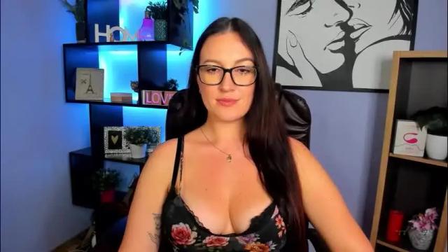 Thumbnail 2, amanda_burn's Stream at Chaturbate, 1 month ago