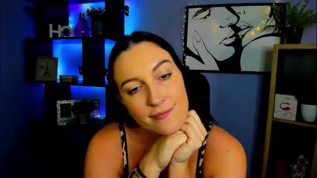 Image 10 of amanda_burn Stream on Chaturbate on 1 month ago