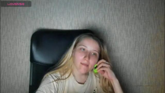 Image 3 of amanda_sherr Stream on Chaturbate on 2 months ago