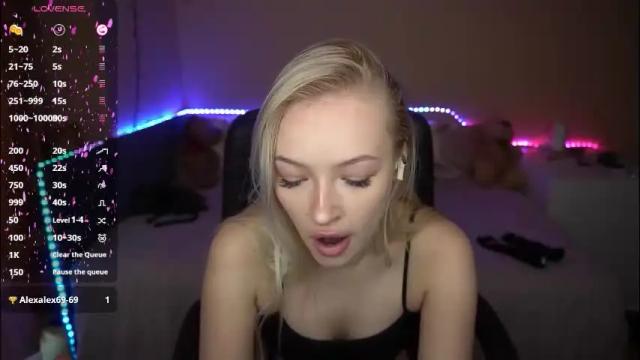 Image 2 of amandaafire Stream on Chaturbate on 1 month ago