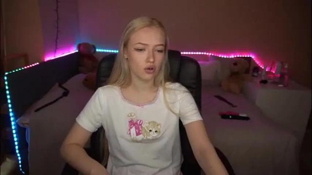 Image 8 of amandaafire Stream on Chaturbate on 1 month ago