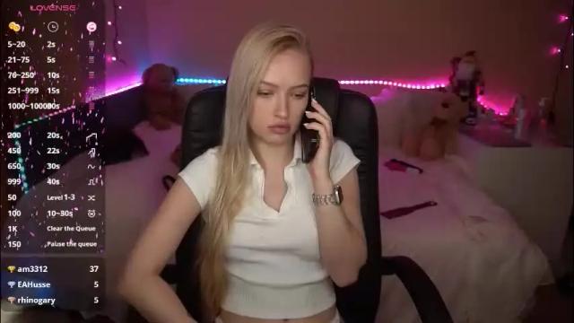 Image 2 of amandaafire Stream on Chaturbate on 5 days ago