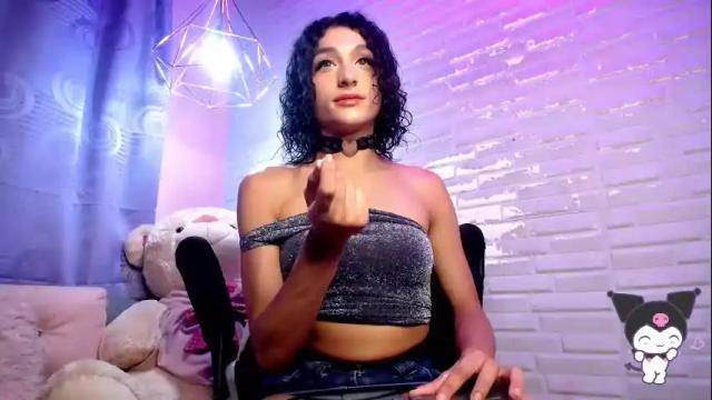 Image 2 of amandableade Stream on Chaturbate on 28 days ago