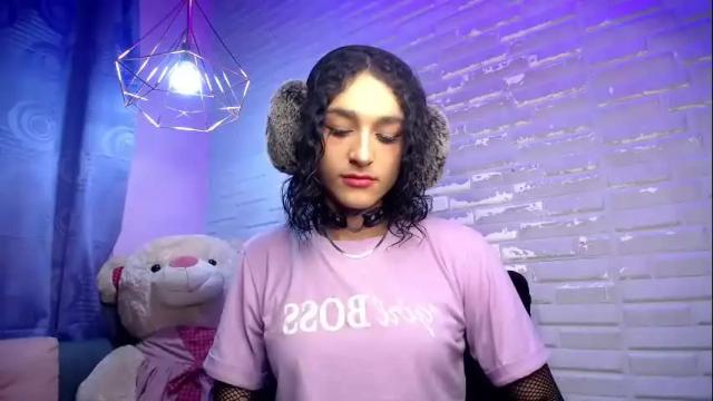 Image 10 of amandableade Stream on Chaturbate on 2 months ago