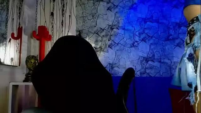 Image 3 of amandableade Stream on Chaturbate on 1 month ago