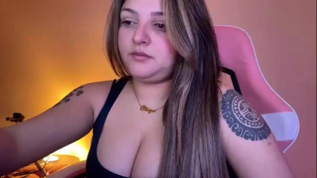 Image 8 of amandhaaa Stream on Chaturbate on 3 months ago