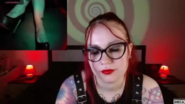 Image 8 of amanita__pantherina Stream on Chaturbate on 14 months ago