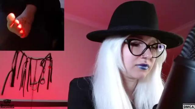 Image 2 of amanita__pantherina Stream on Chaturbate on 12 months ago