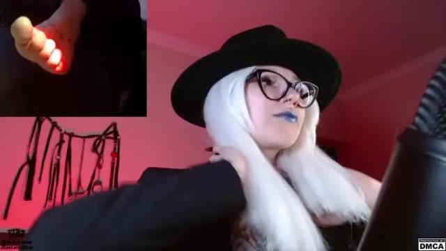 Image 3 of amanita__pantherina Stream on Chaturbate on 12 months ago